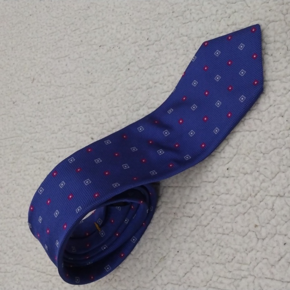 Oxxford Blue/Red/White Silk Foulard Tie (Made in USA)